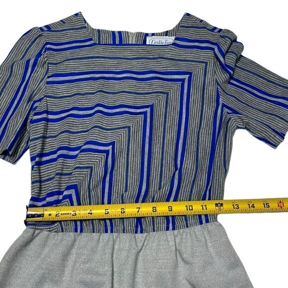 Vintage Leslie Fay Blue Gray Striped Short Sleeve Midi Dress Blouson Stretch - Picture 12 of 14
